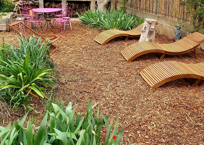 Zad & Zou Willa La Redorte